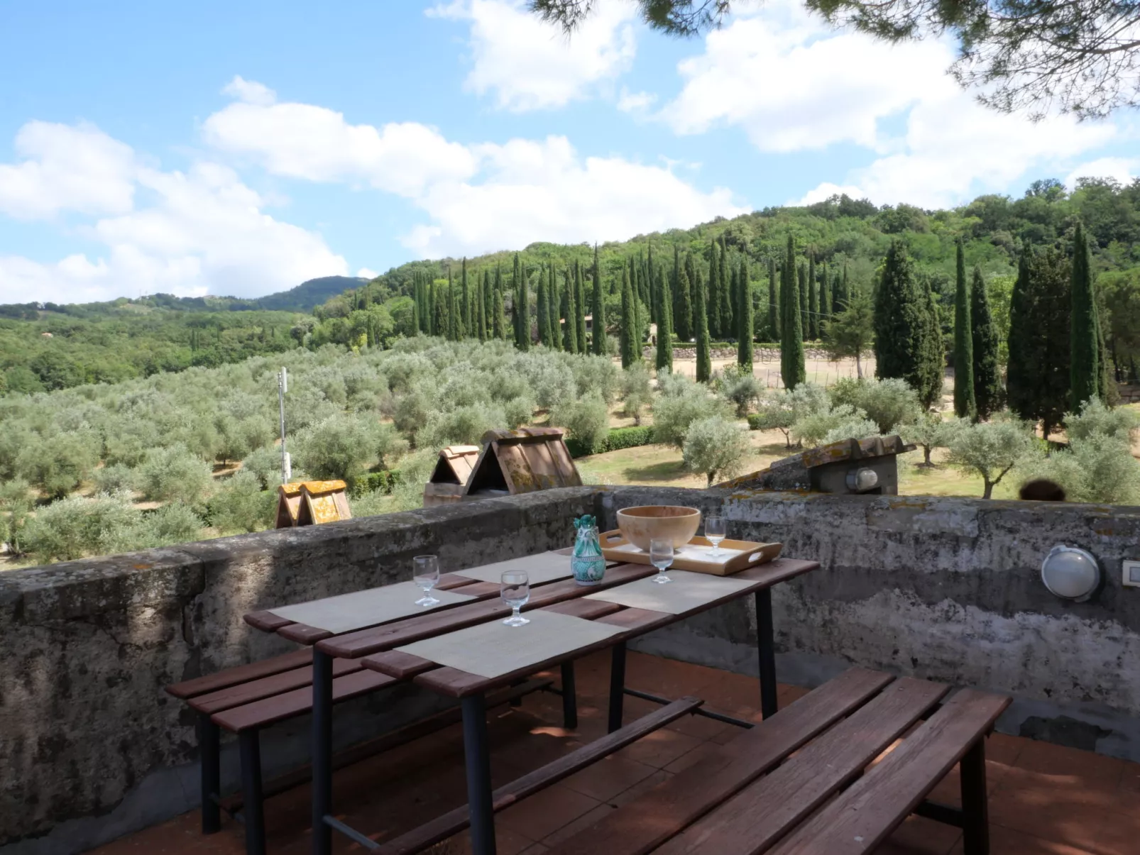 La Torre-Outside