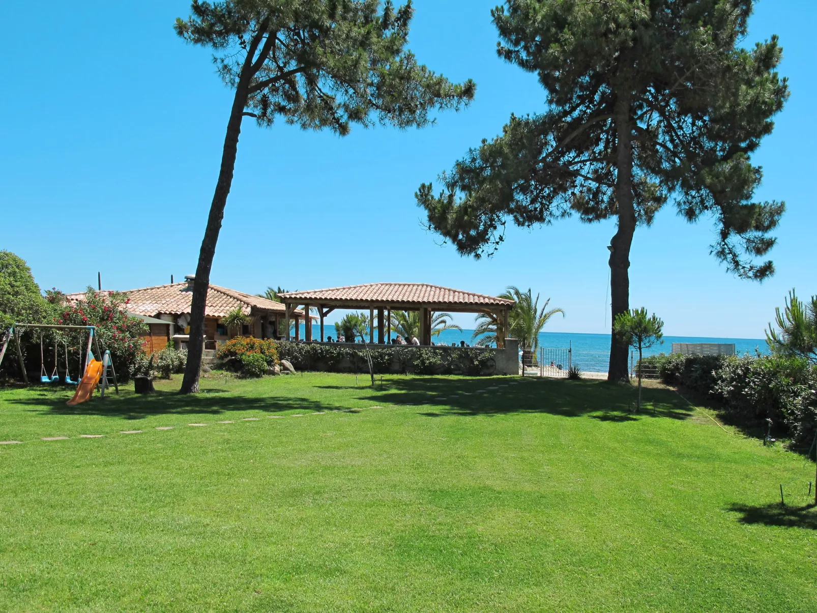 A Suara di Mare-Outside