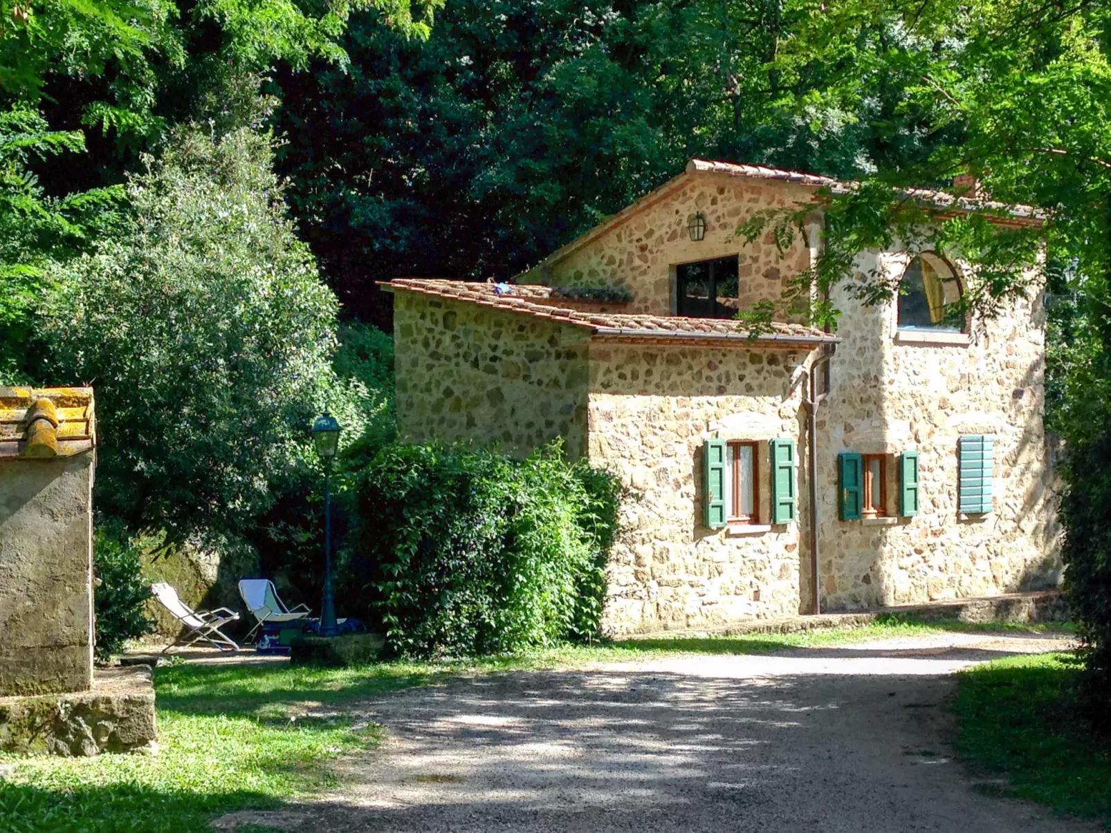 Il Pozzo-Outside