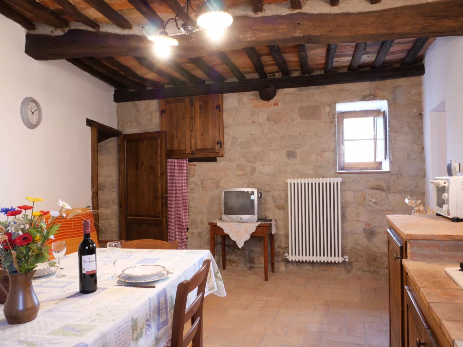 Fonte - Borgo la Civitella-Inside