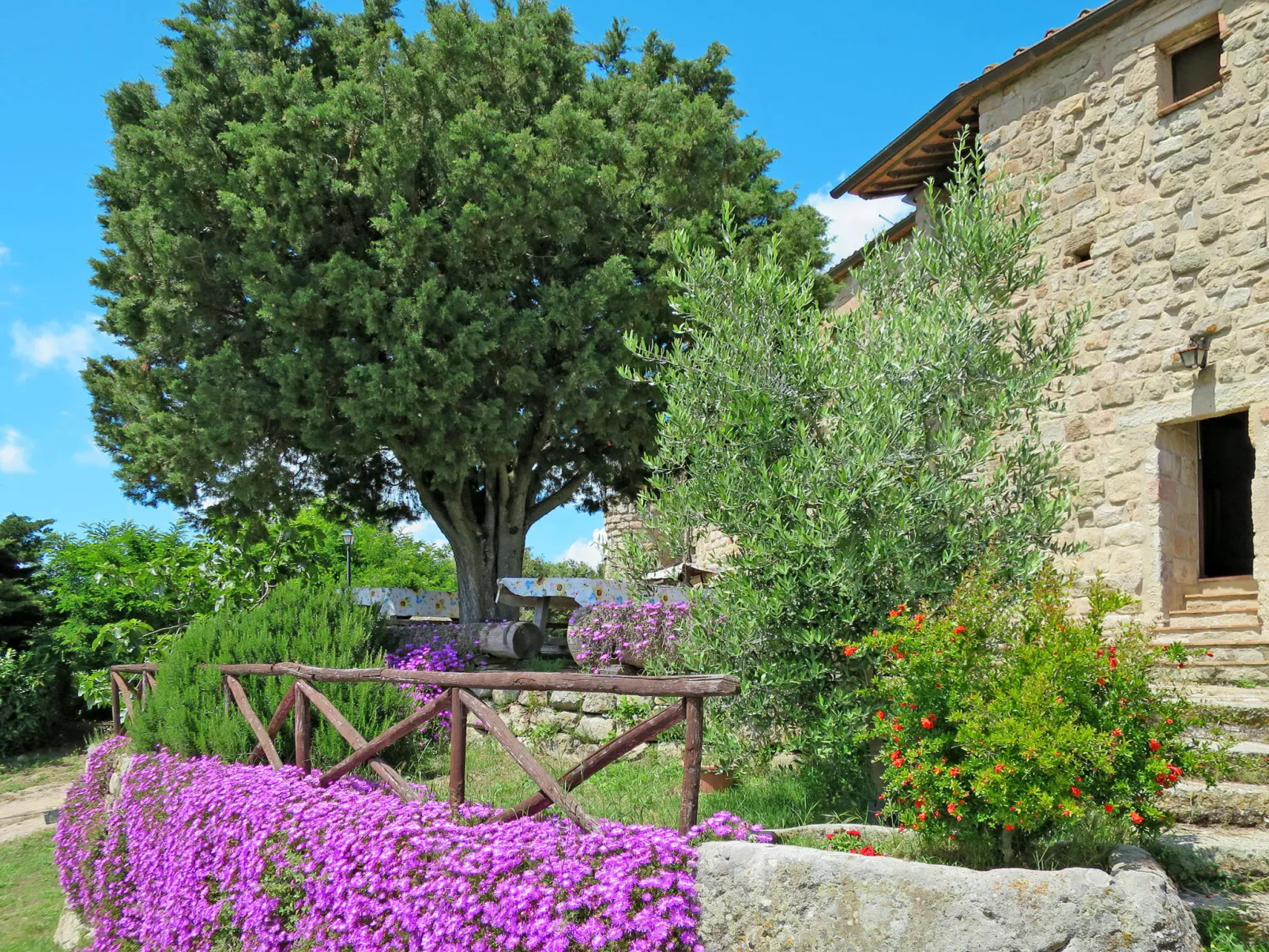 Fonte + Nobile - Borgo la Civitella-Outside