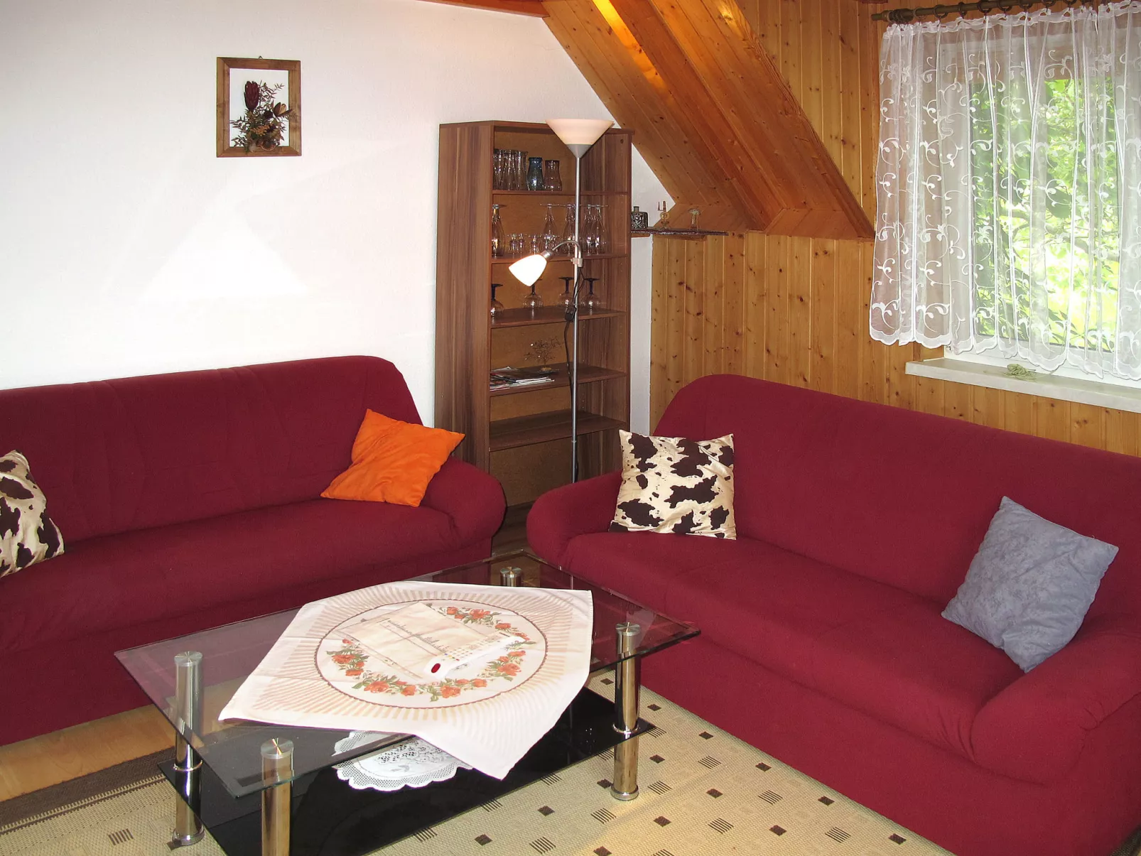 Old Hüsung (MUZ328)-Inside
