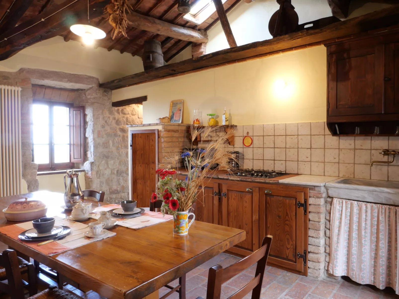 Torretta - Borgo la Civitella-Inside