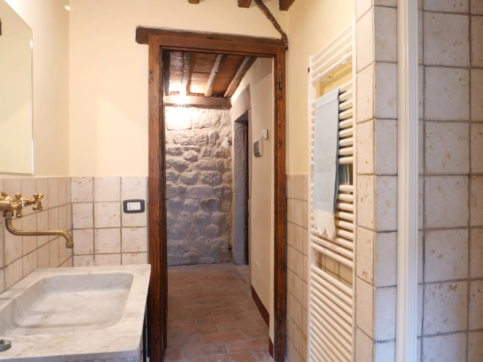 Torretta - Borgo la Civitella-Inside