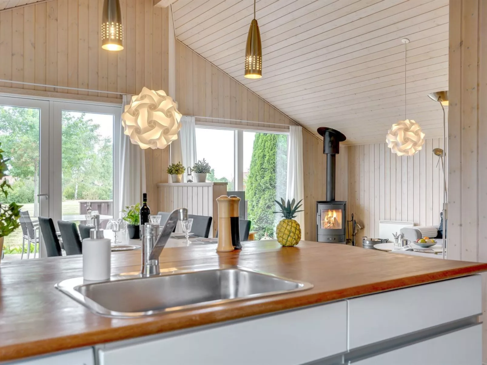 "Florentin" - 1km from the sea-Inside