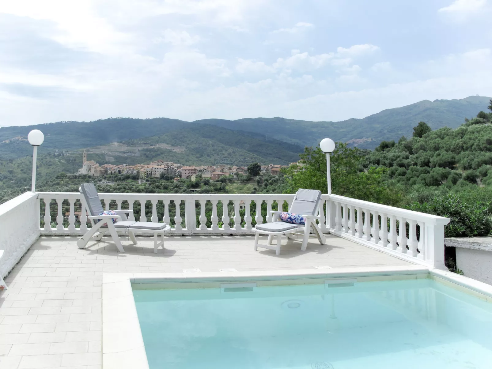 Villa Jose (PGI212)-Outside