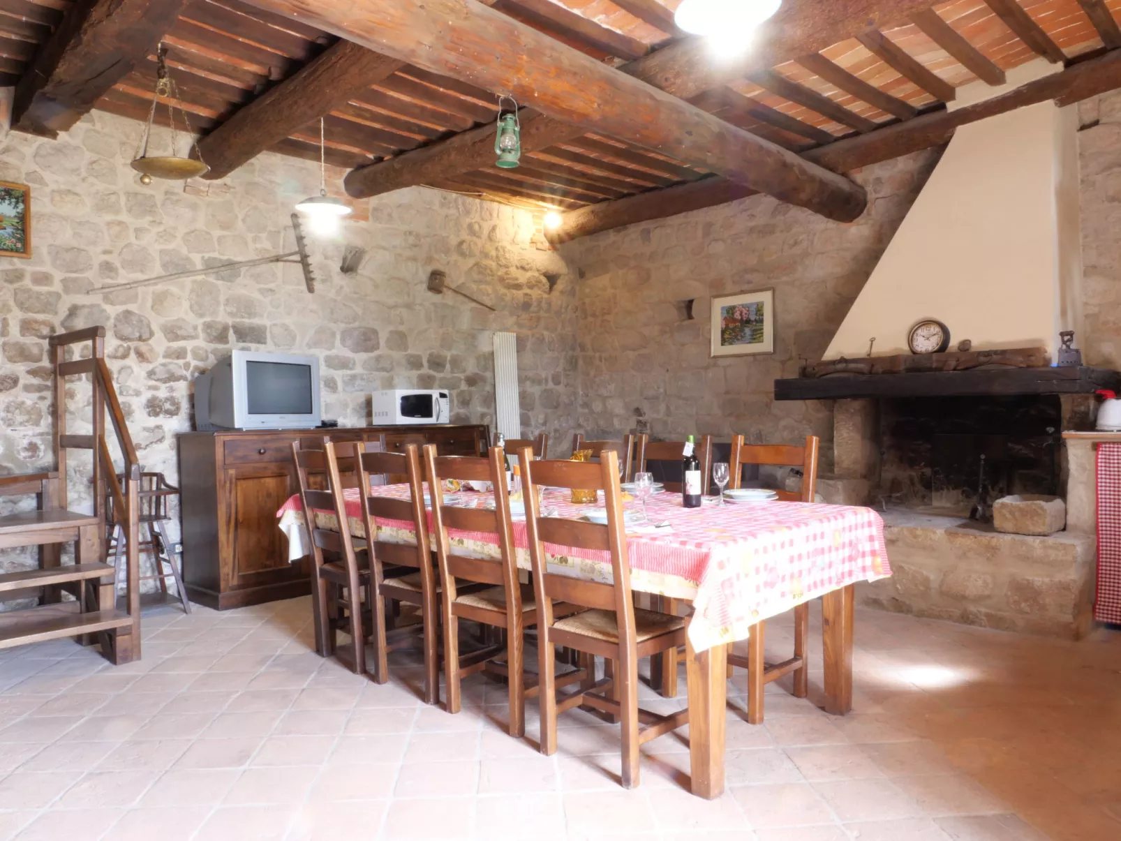 Nobile - Borgo la Civitella-Inside