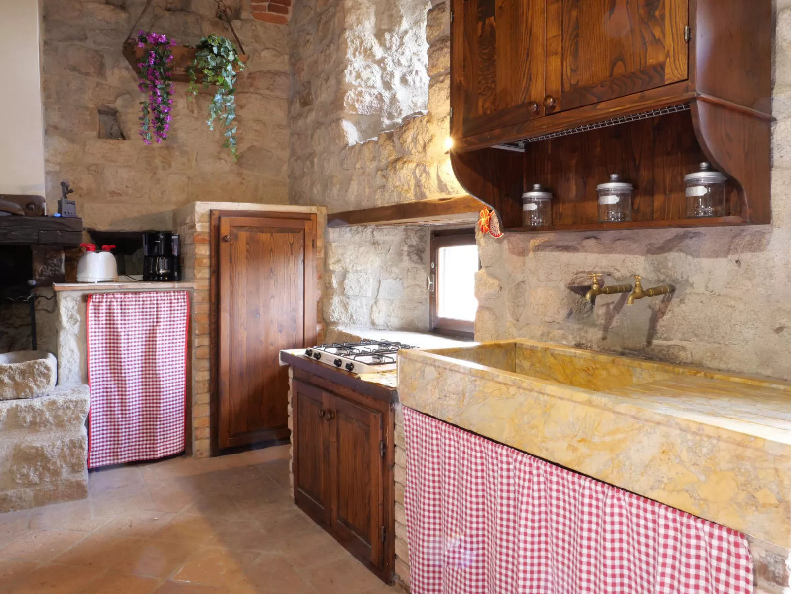 Nobile - Borgo la Civitella-Inside