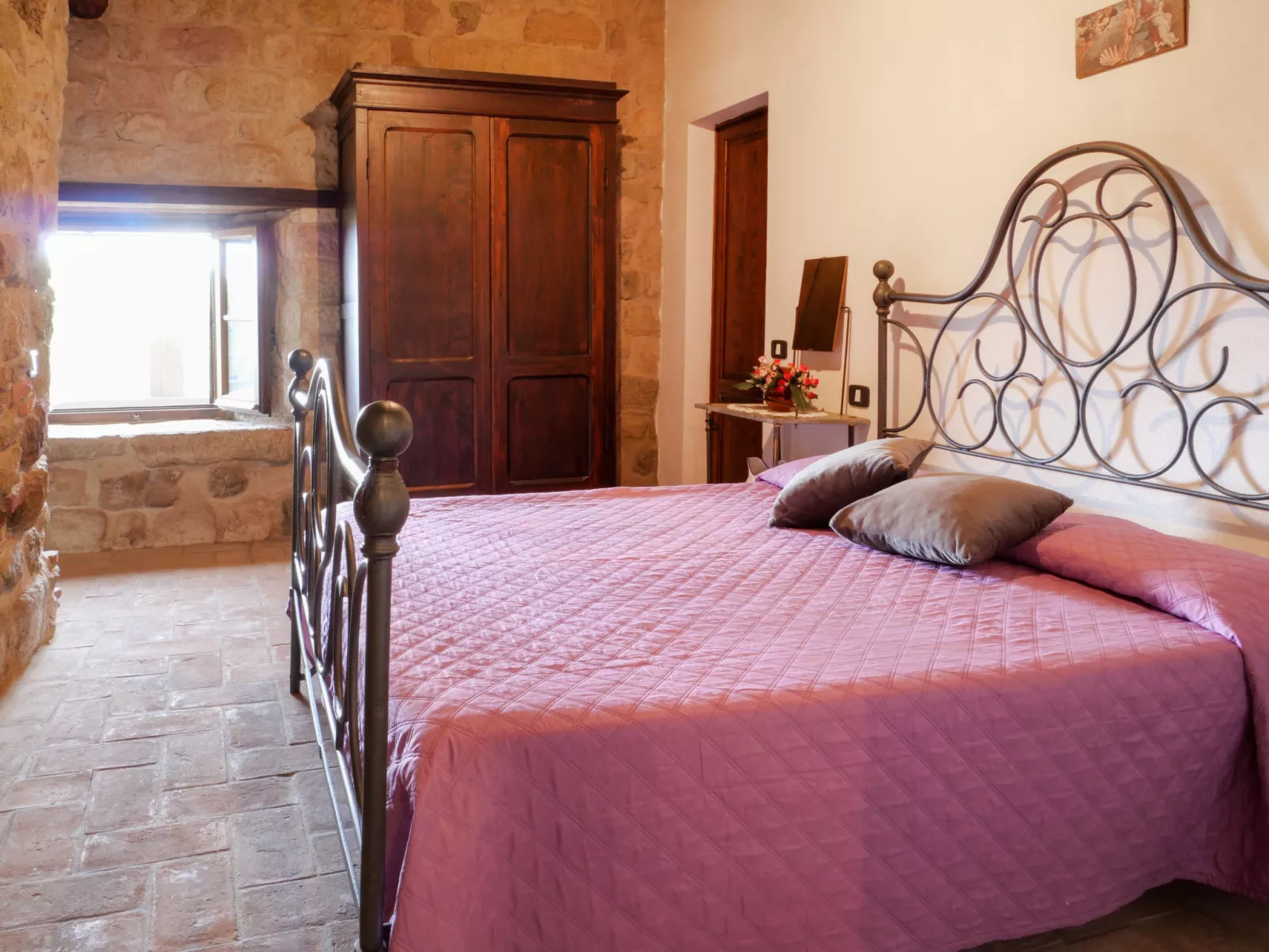 Nobile - Borgo la Civitella-Inside