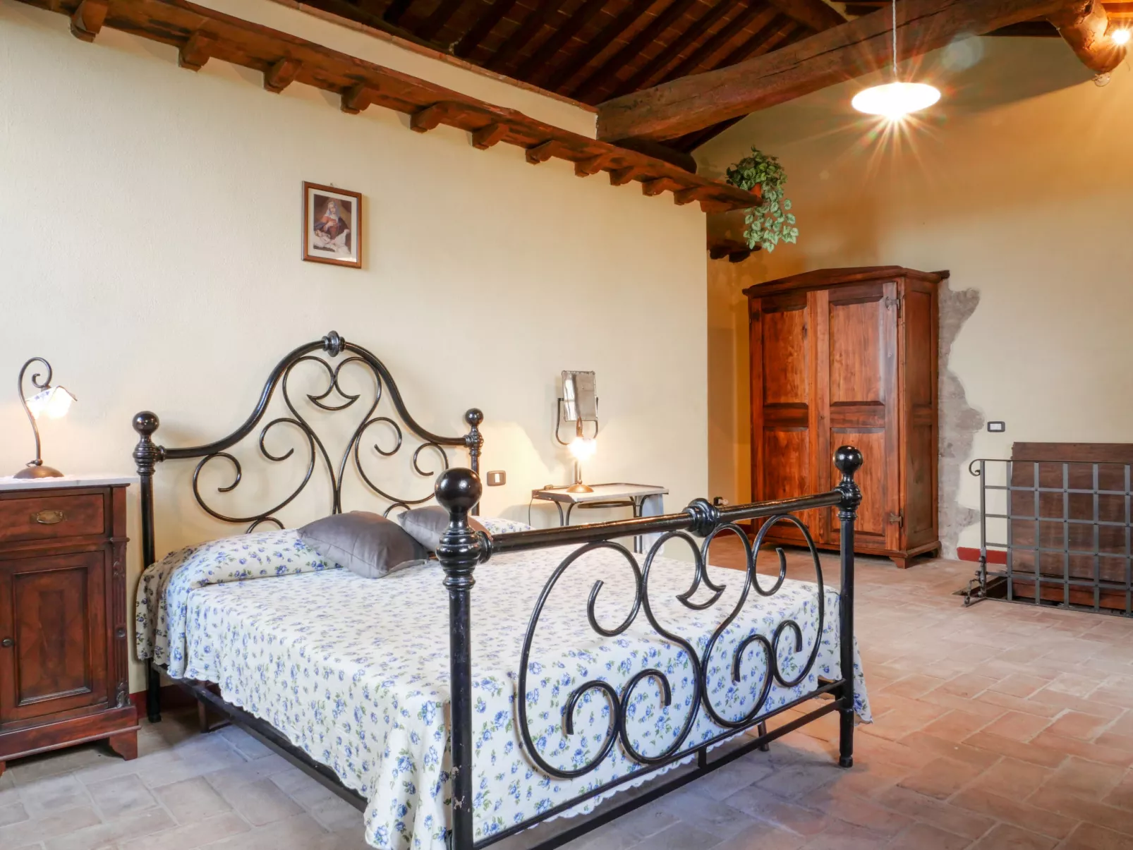 Nobile - Borgo la Civitella-Inside