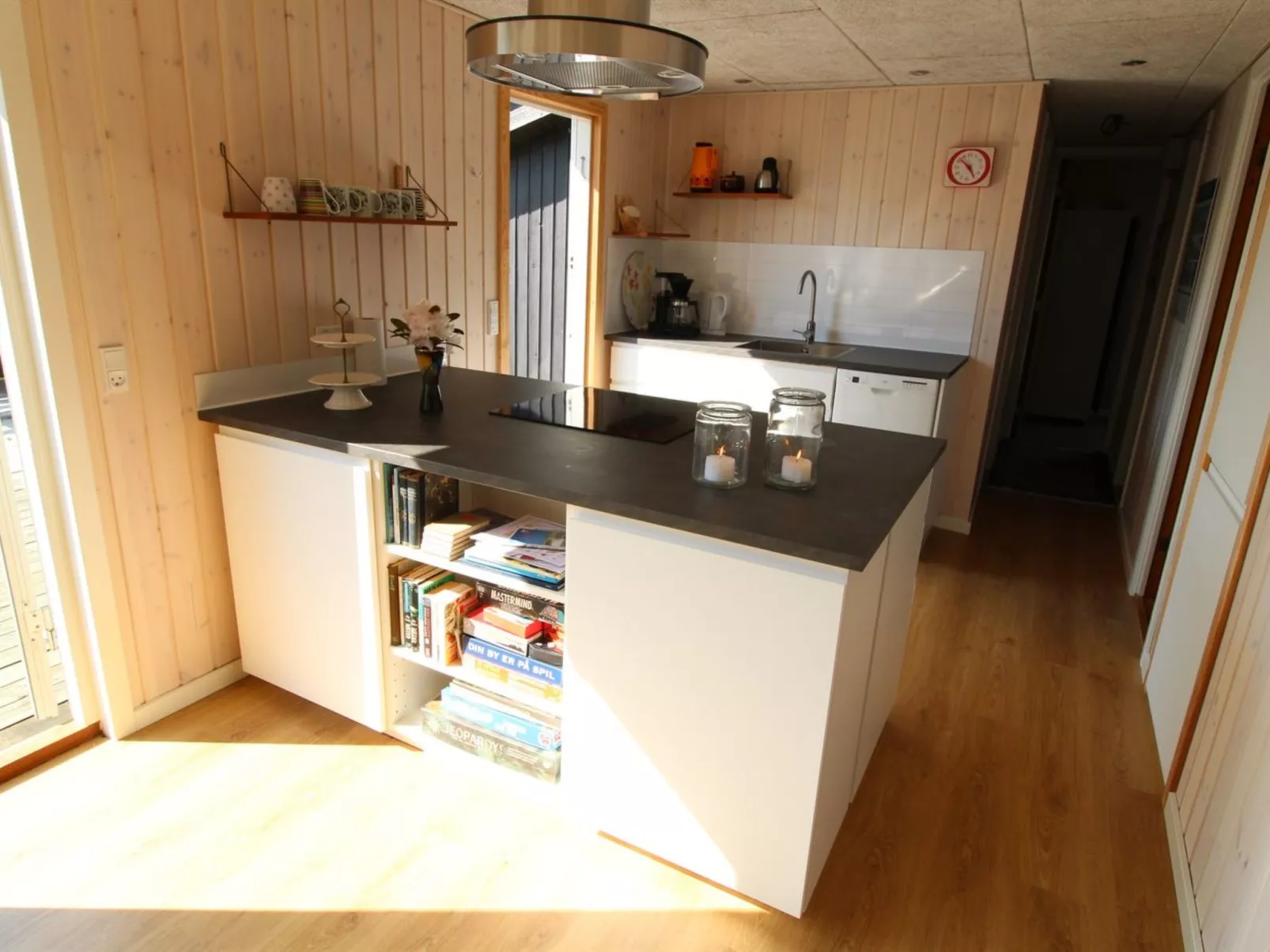 "Nielsine" - 1.5km from the sea-Inside