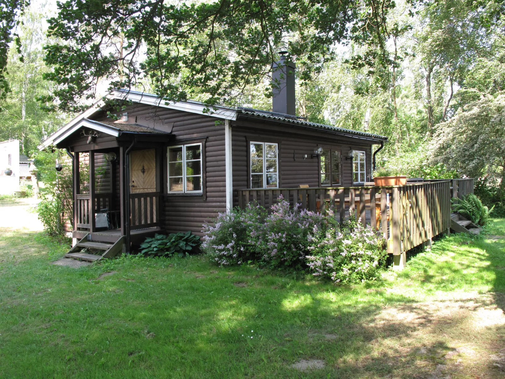 Kjuge Nya Huset-Outside