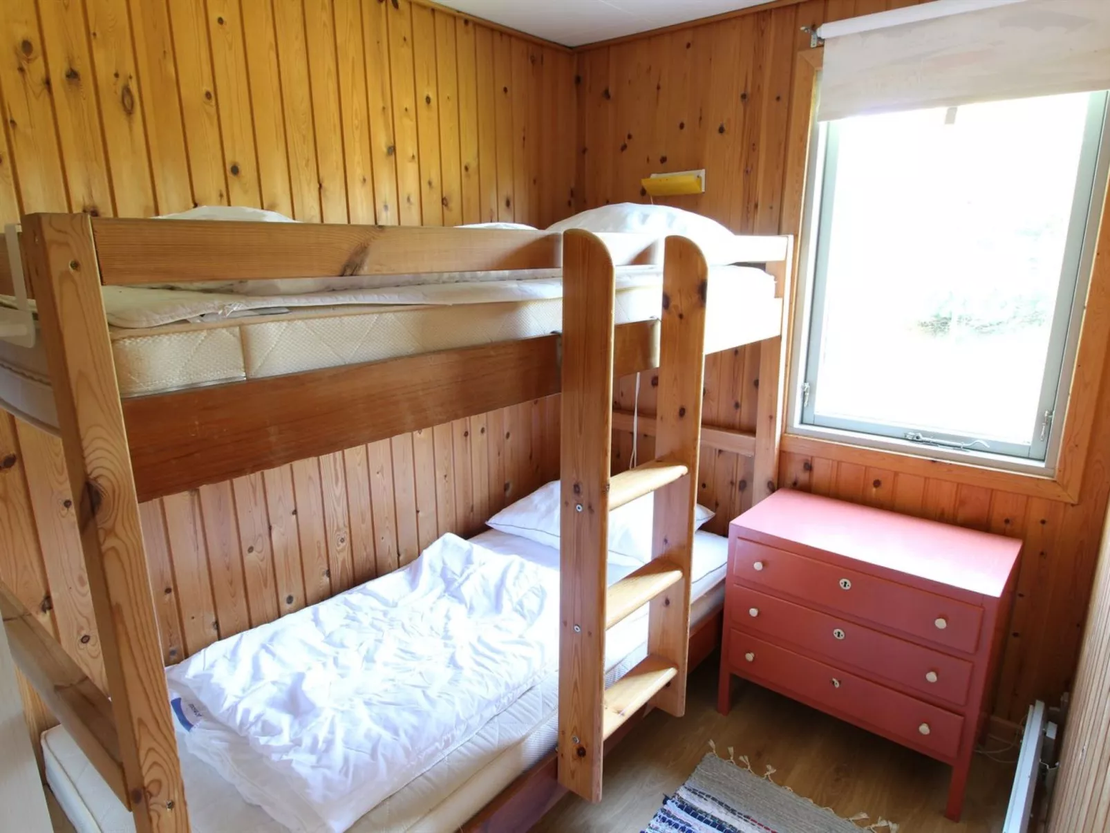 "Nielsine" - 1.5km from the sea-Inside