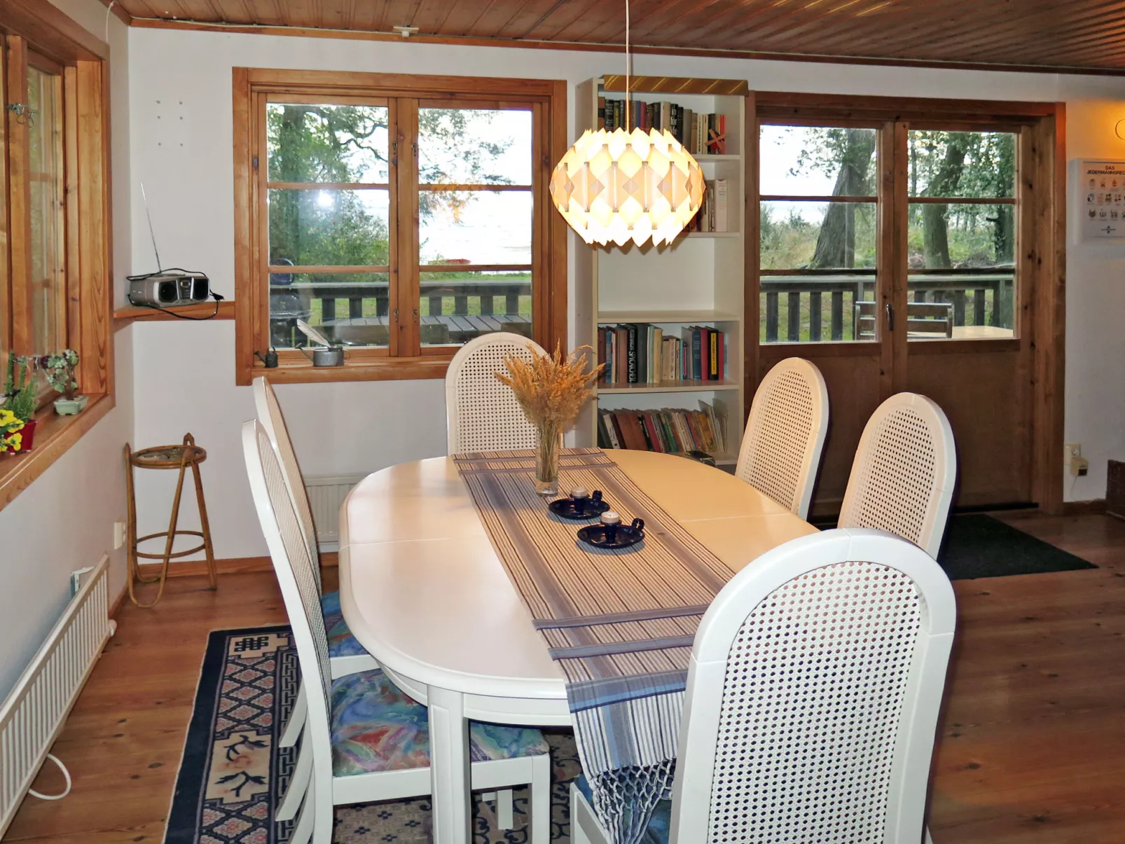 Kjuge Nya Huset-Inside
