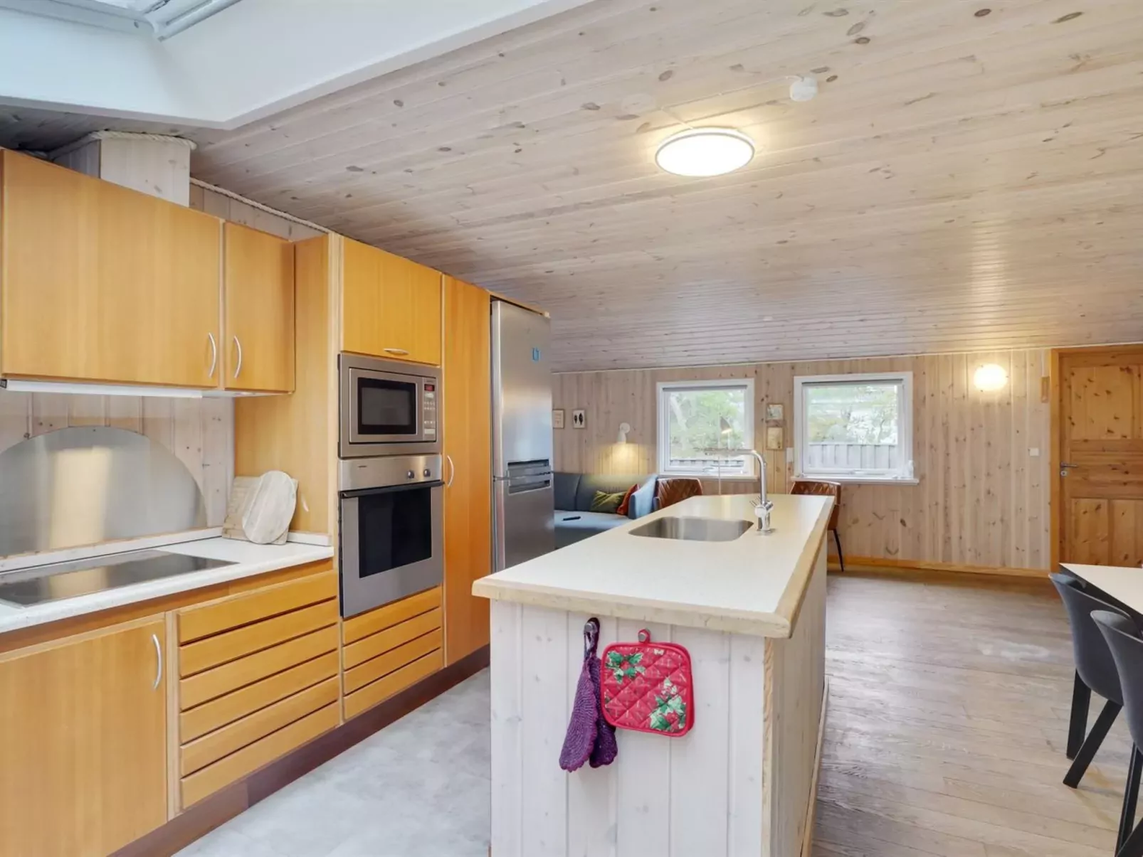 "Anegrete" - 900m from the sea-Inside