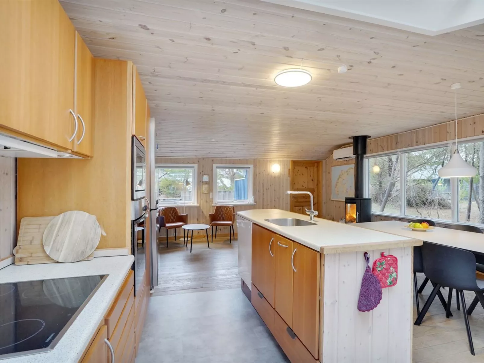"Anegrete" - 900m from the sea-Inside
