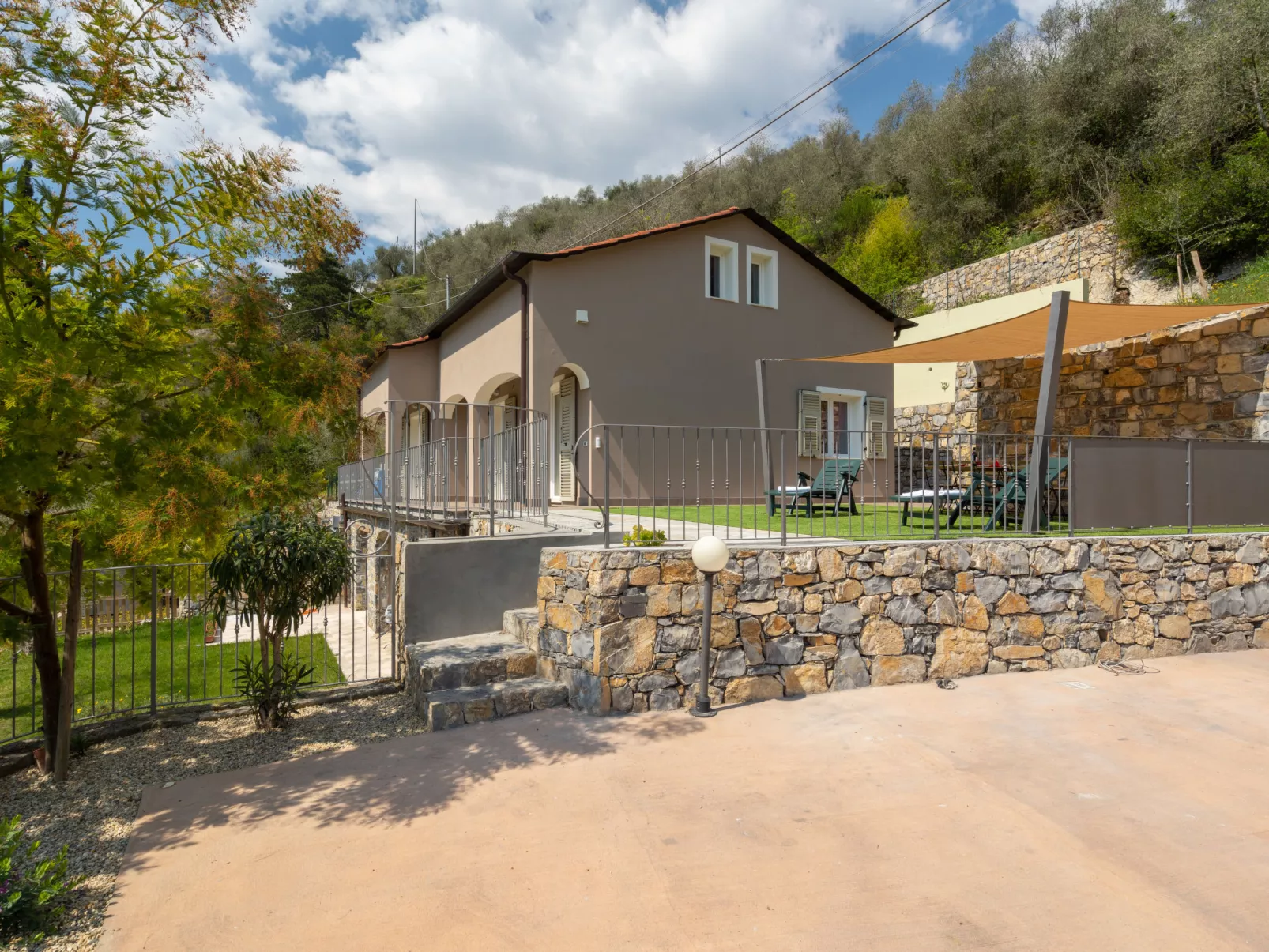 Casa Mimosa-Draußen