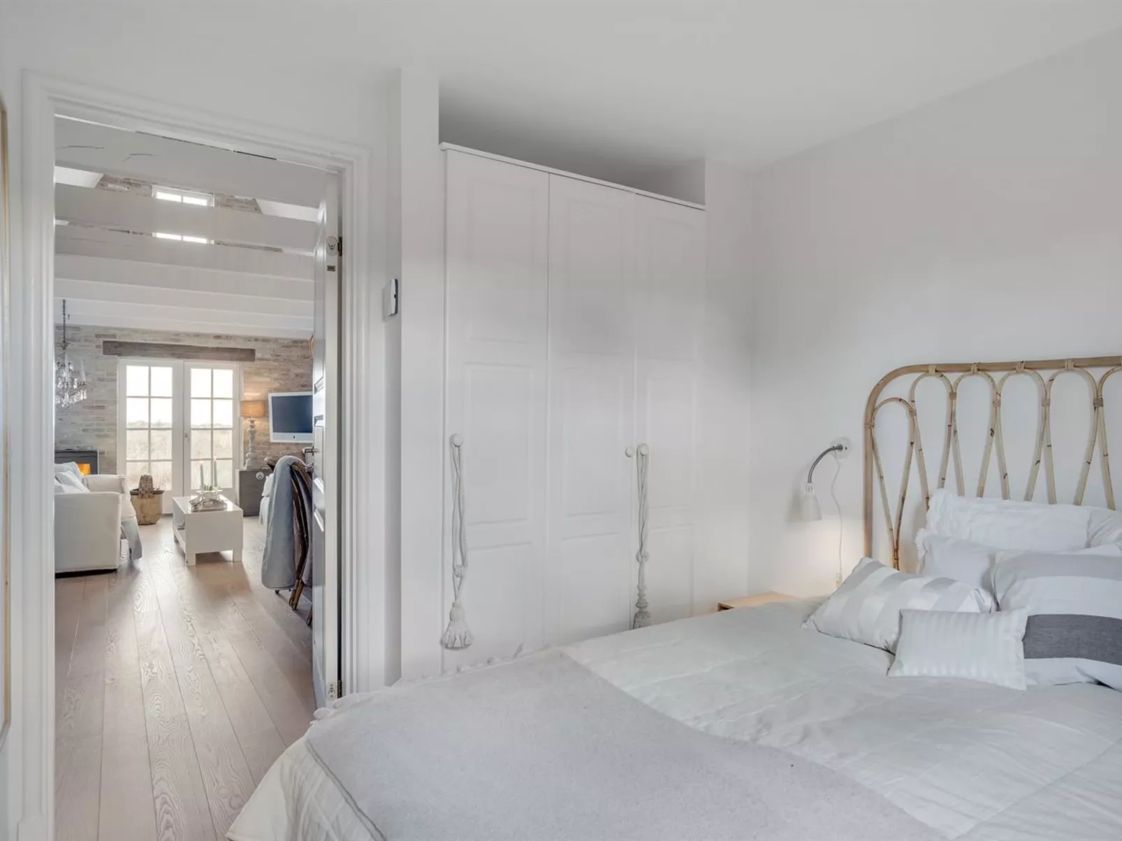 "Laura" - 1km from the sea-Inside