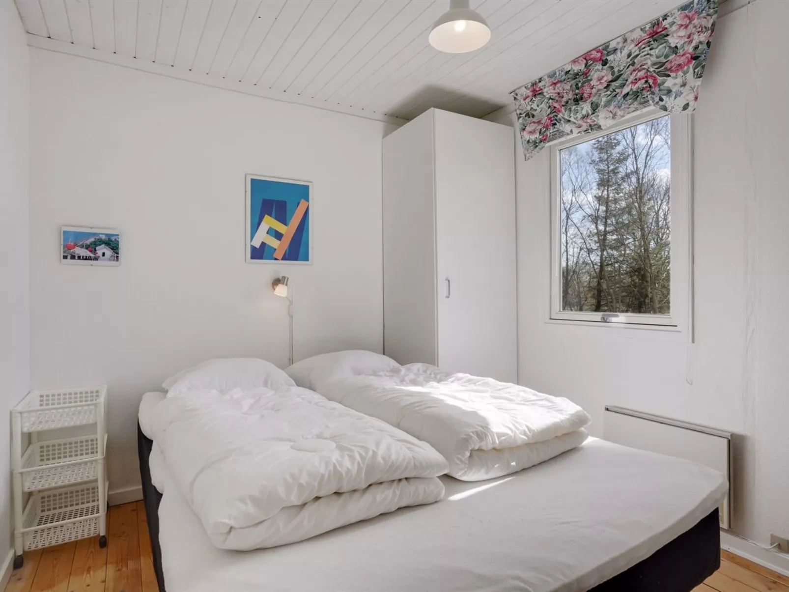 "Cordelia" - 400m from the sea-Inside