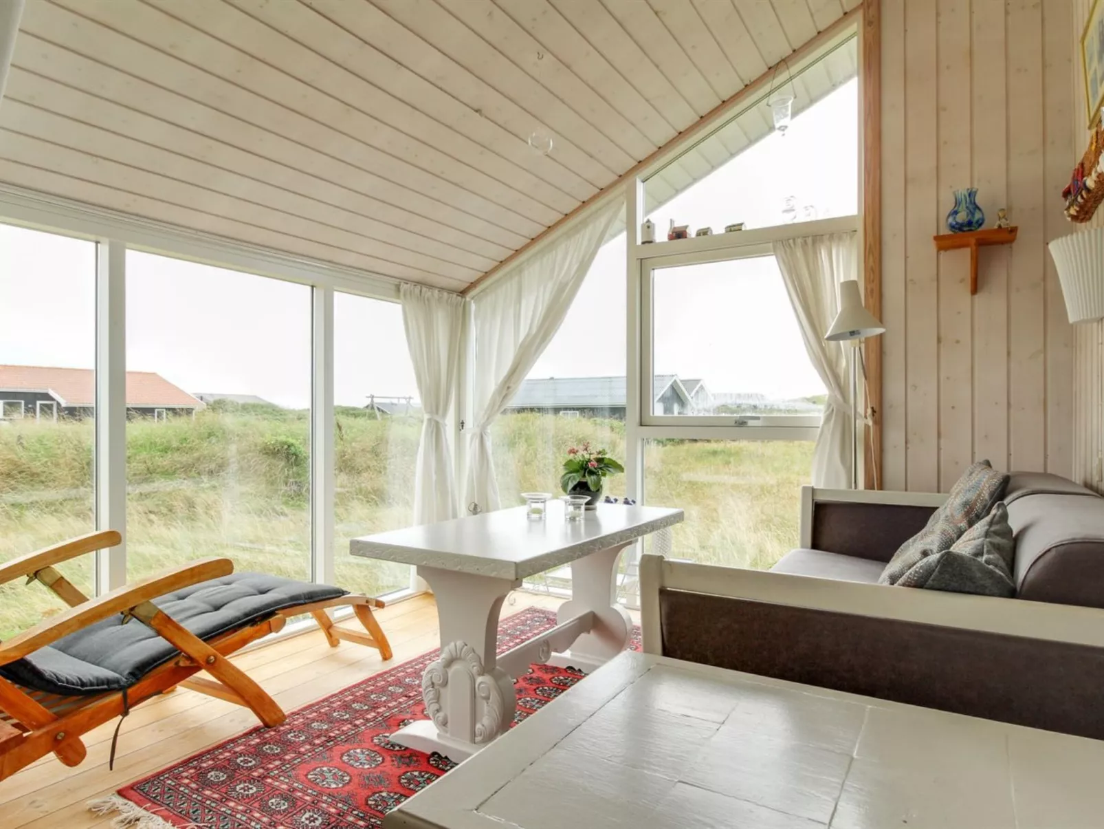 "Jerker" - 400m from the sea-Inside
