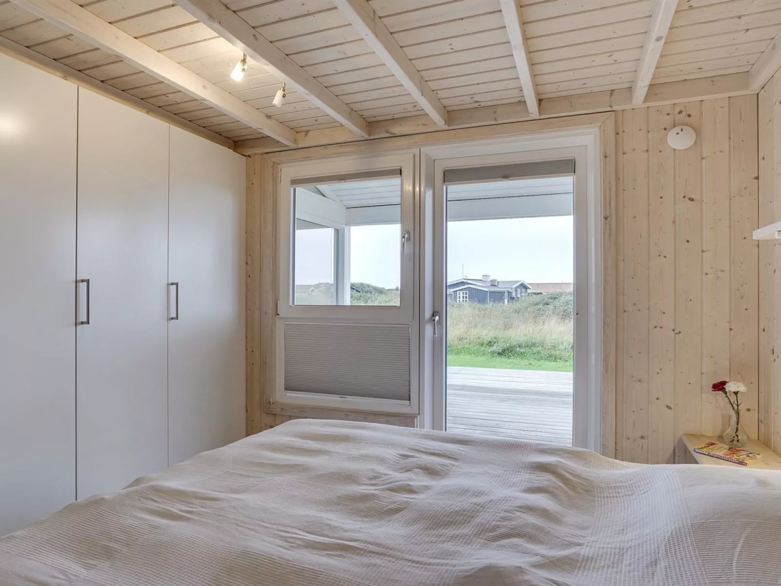 "Joella" - 200m from the sea-Inside