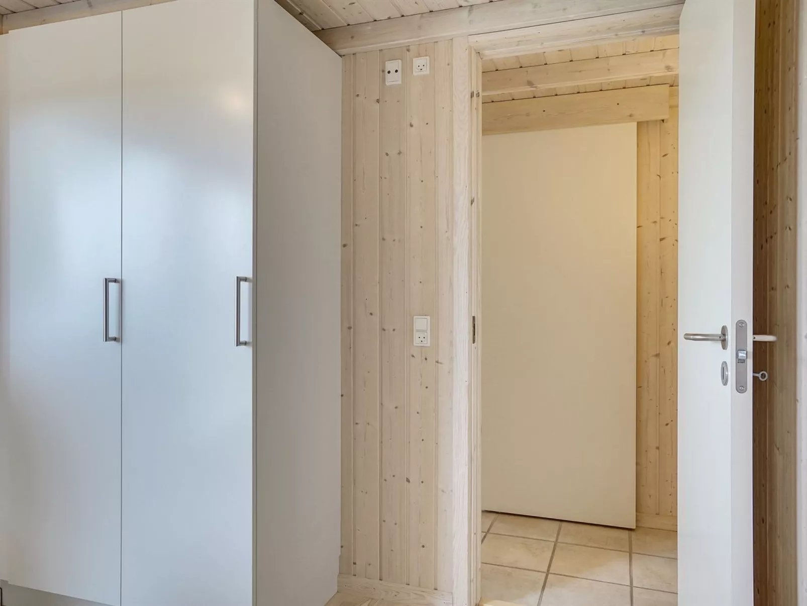 "Joella" - 200m from the sea-Inside