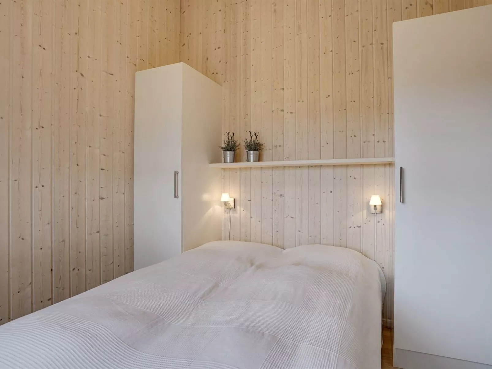 "Joella" - 200m from the sea-Inside