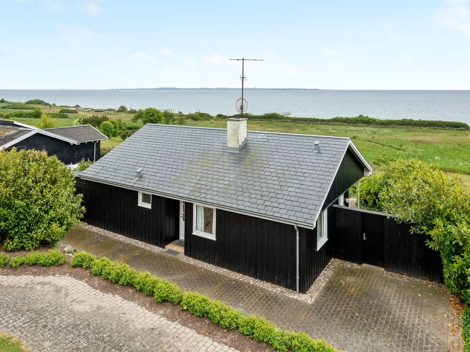 "Annalia" - 50m from the sea-Outside