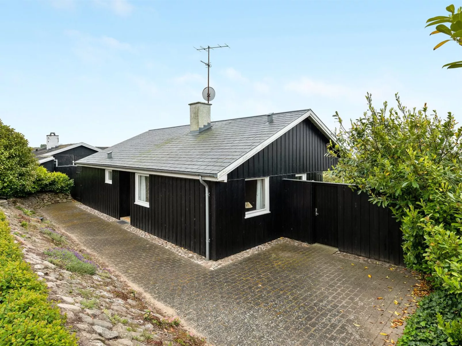 "Annalia" - 50m from the sea-Outside
