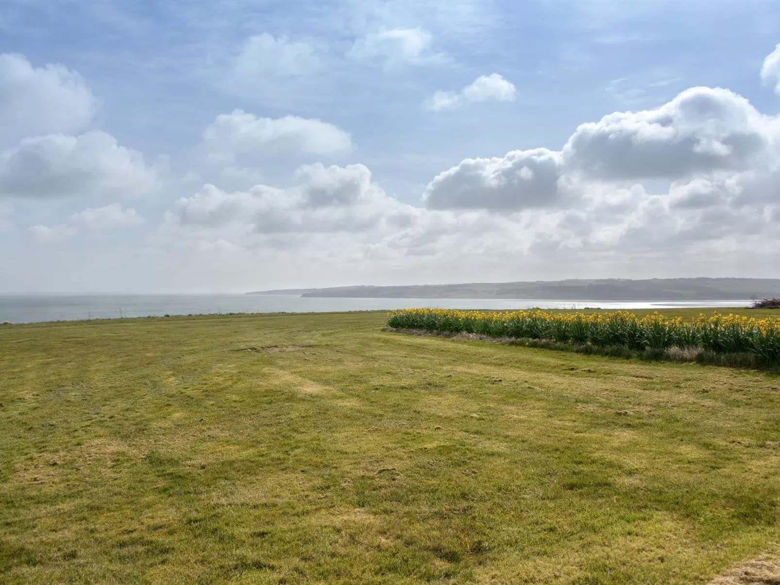 "Rajna" - 95m to the inlet-Outside