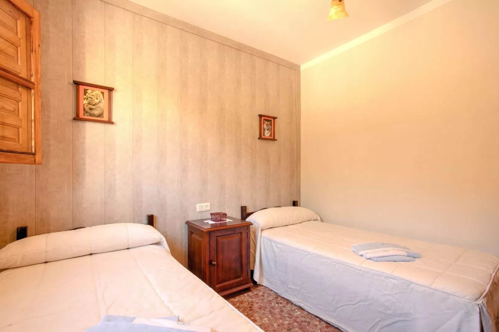Casa Granadillos-Bedroom