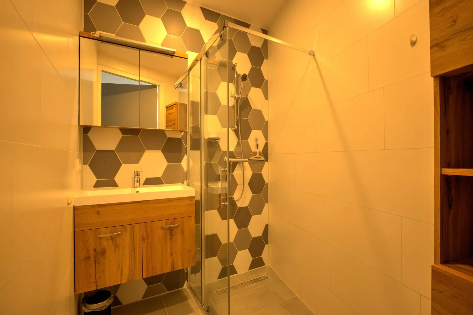 NR 4-Bathroom