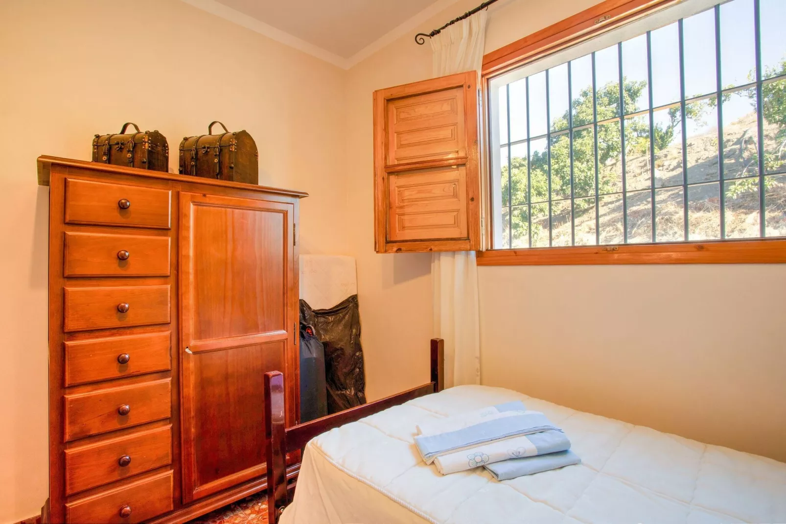 Casa Granadillos-Bedroom