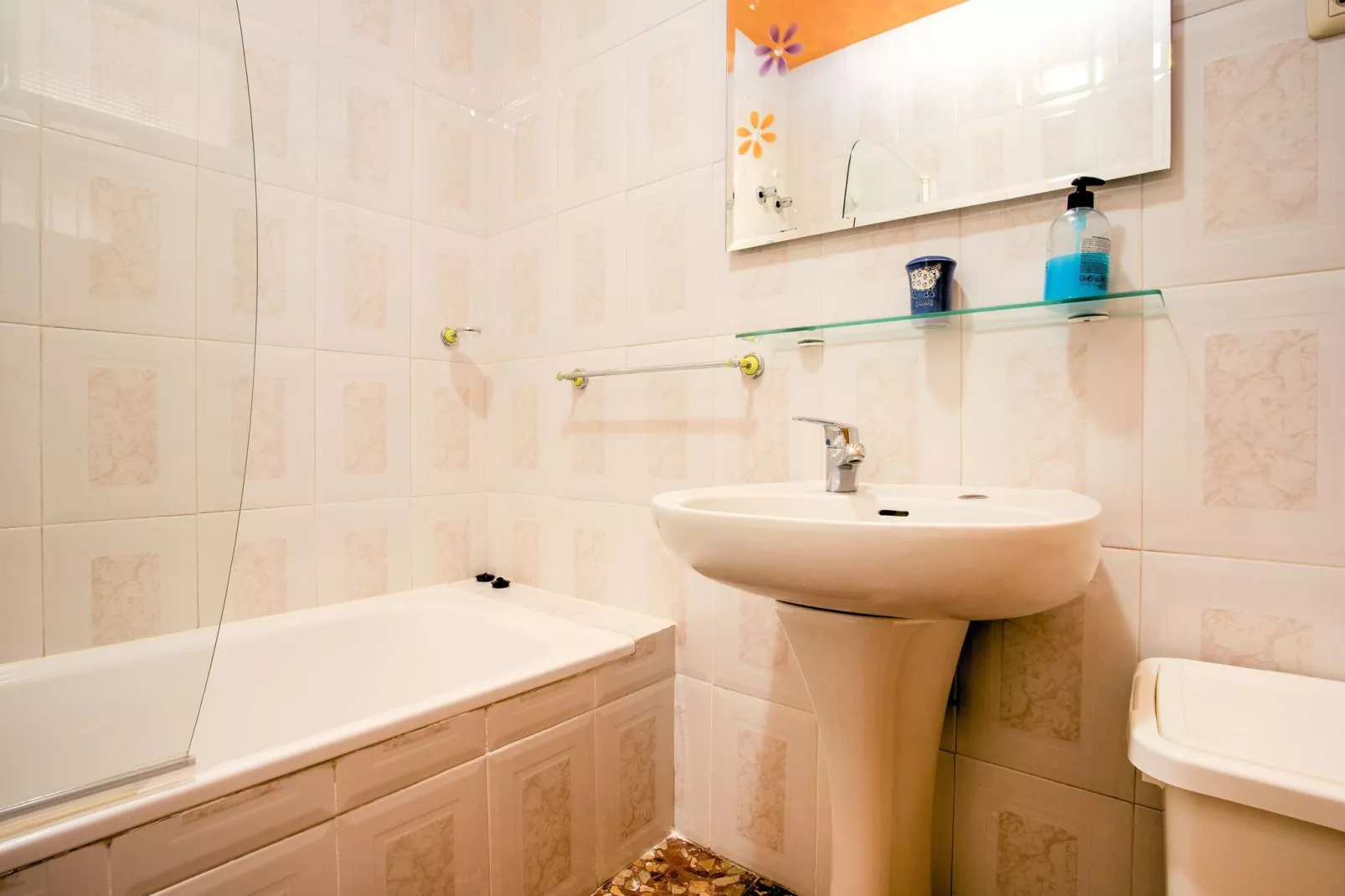 Casa Granadillos-Bathroom