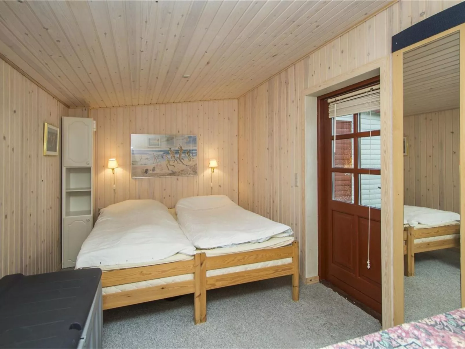 "Gunhil" - 200m from the sea-Inside