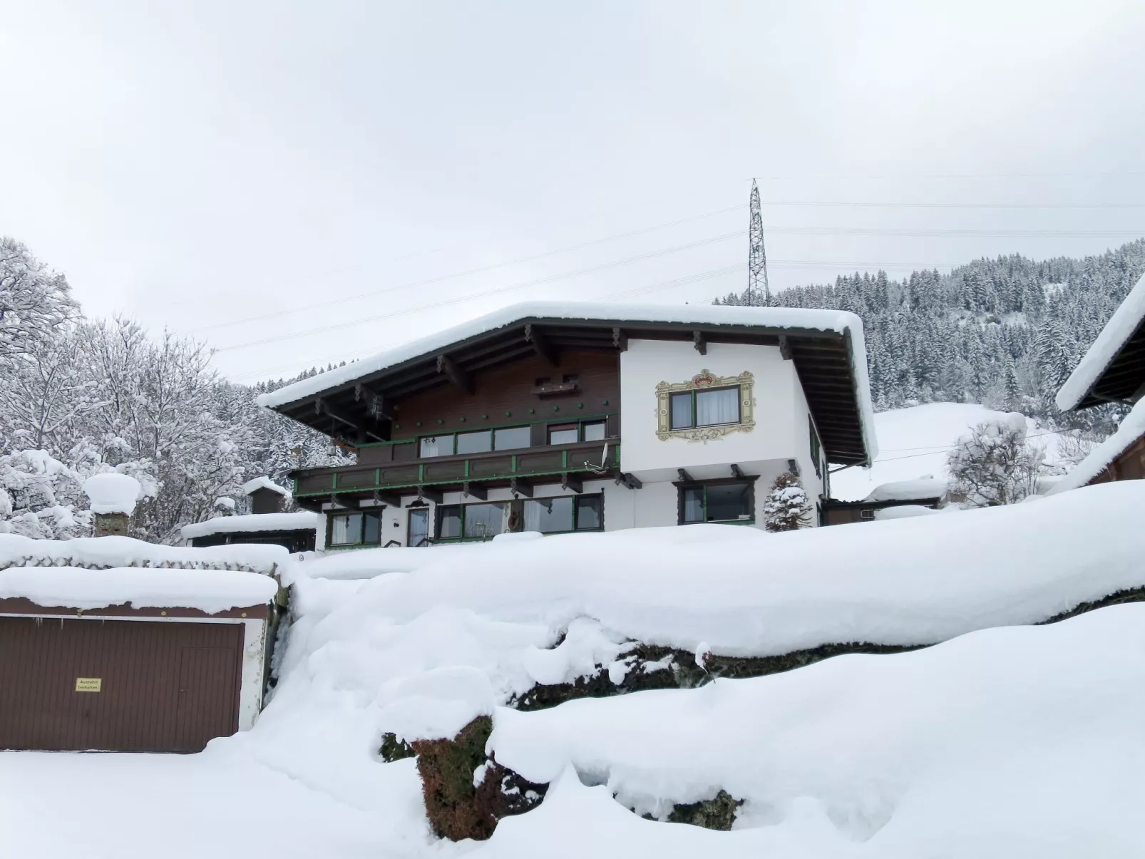 Höllwarth-Outside