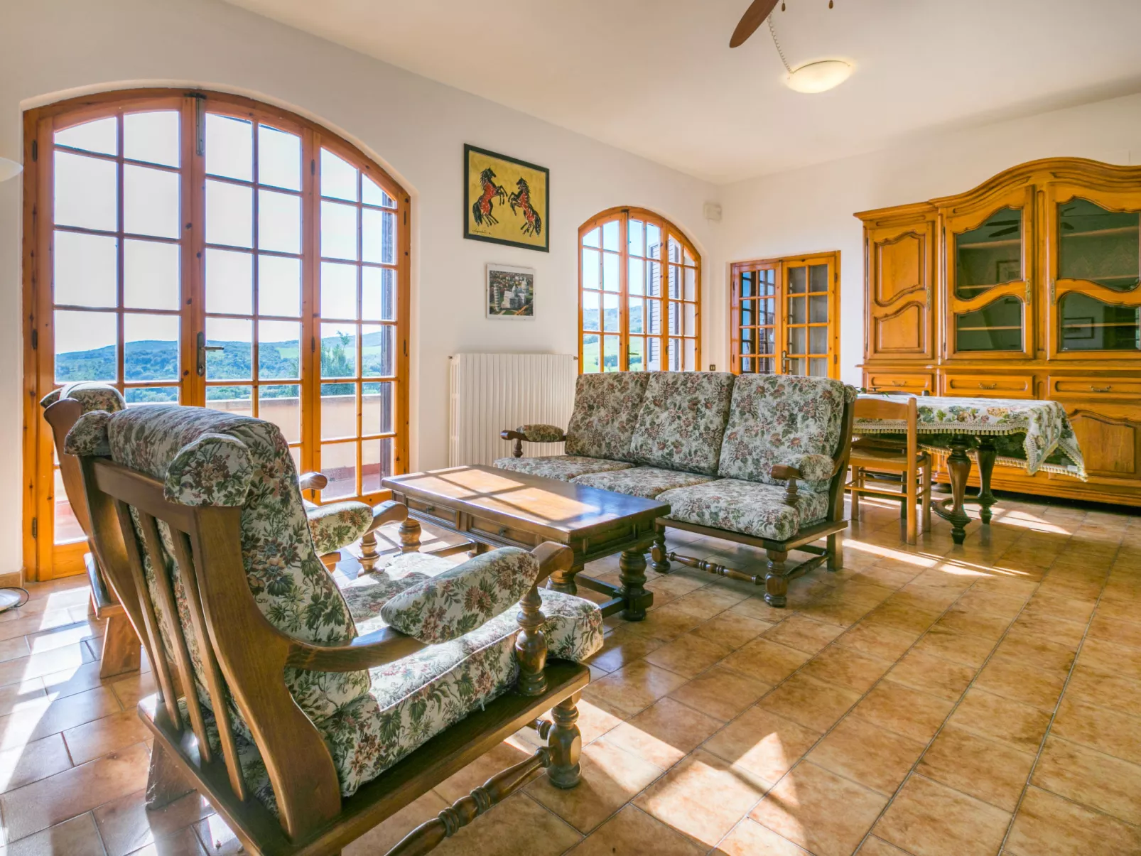 Sea View-Inside