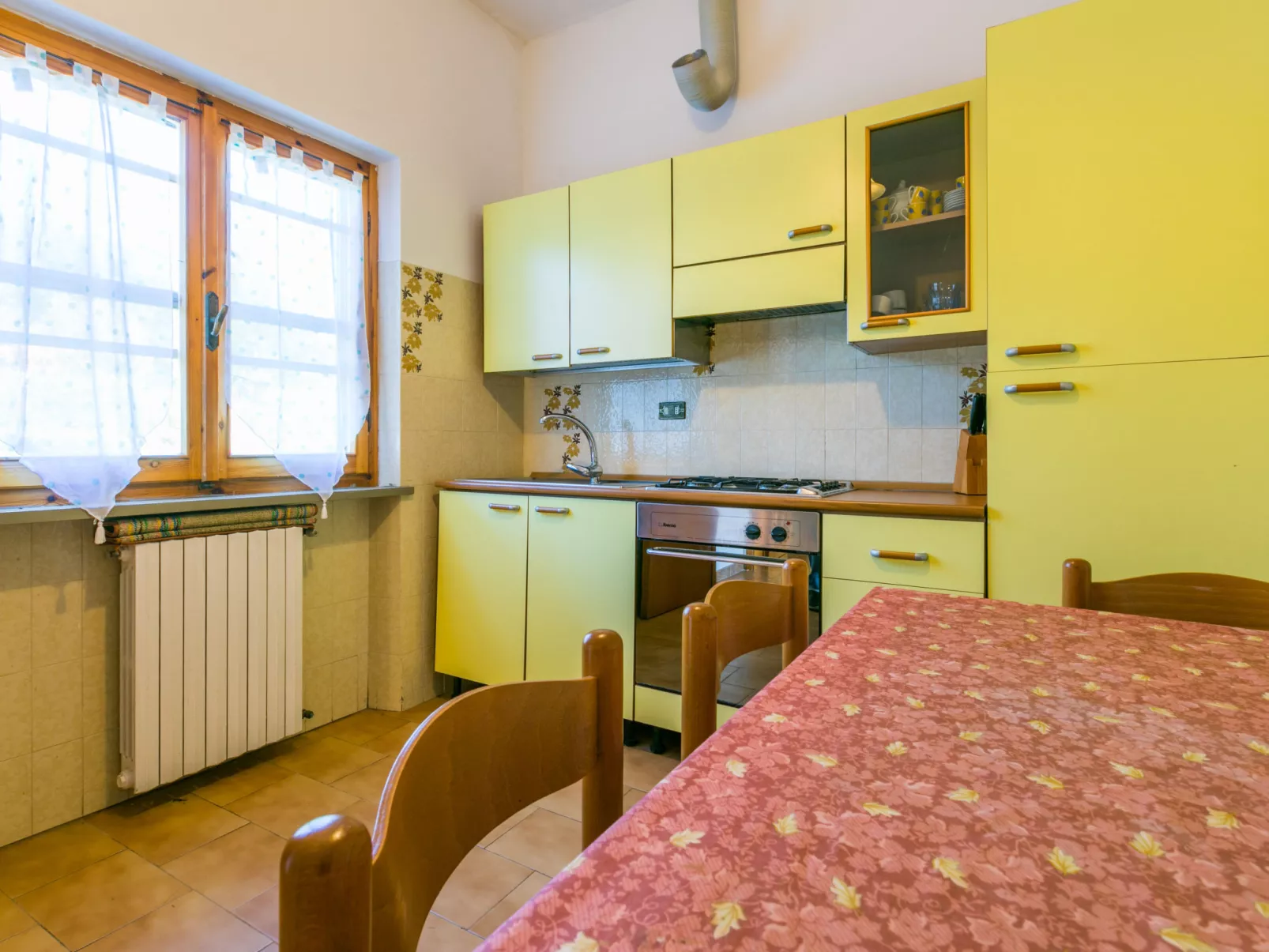 Sea View-Inside