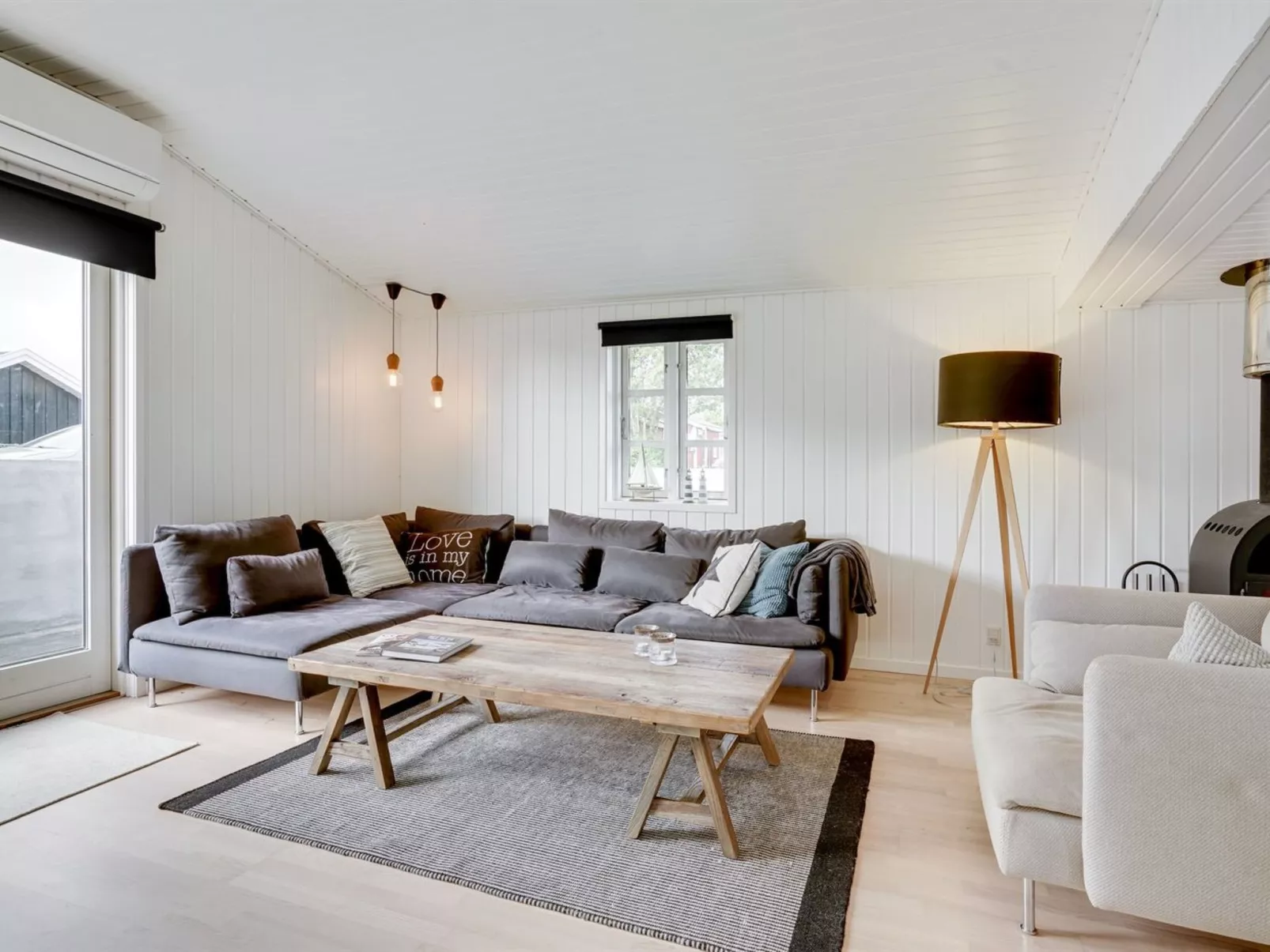 "Gunlef" - 50m from the sea-Drinnen