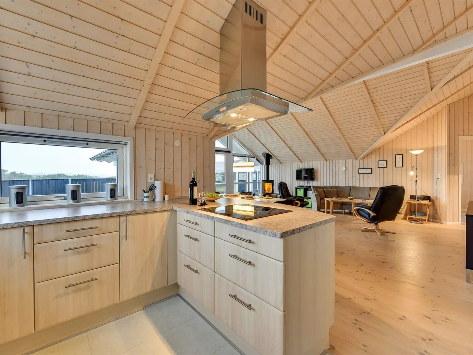 "Christan" - 1.2km from the sea-Inside