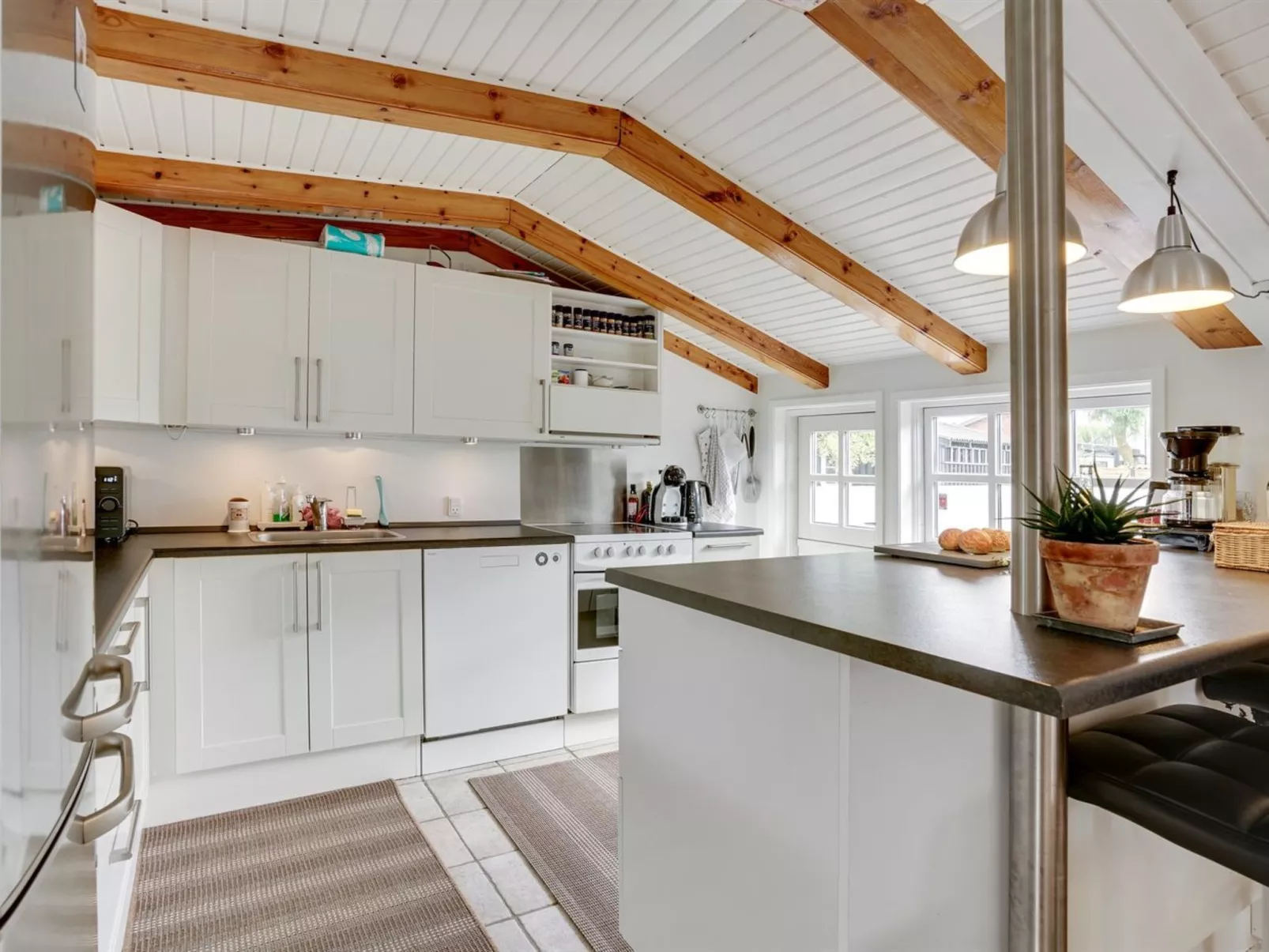 "Gunlef" - 50m from the sea-Drinnen