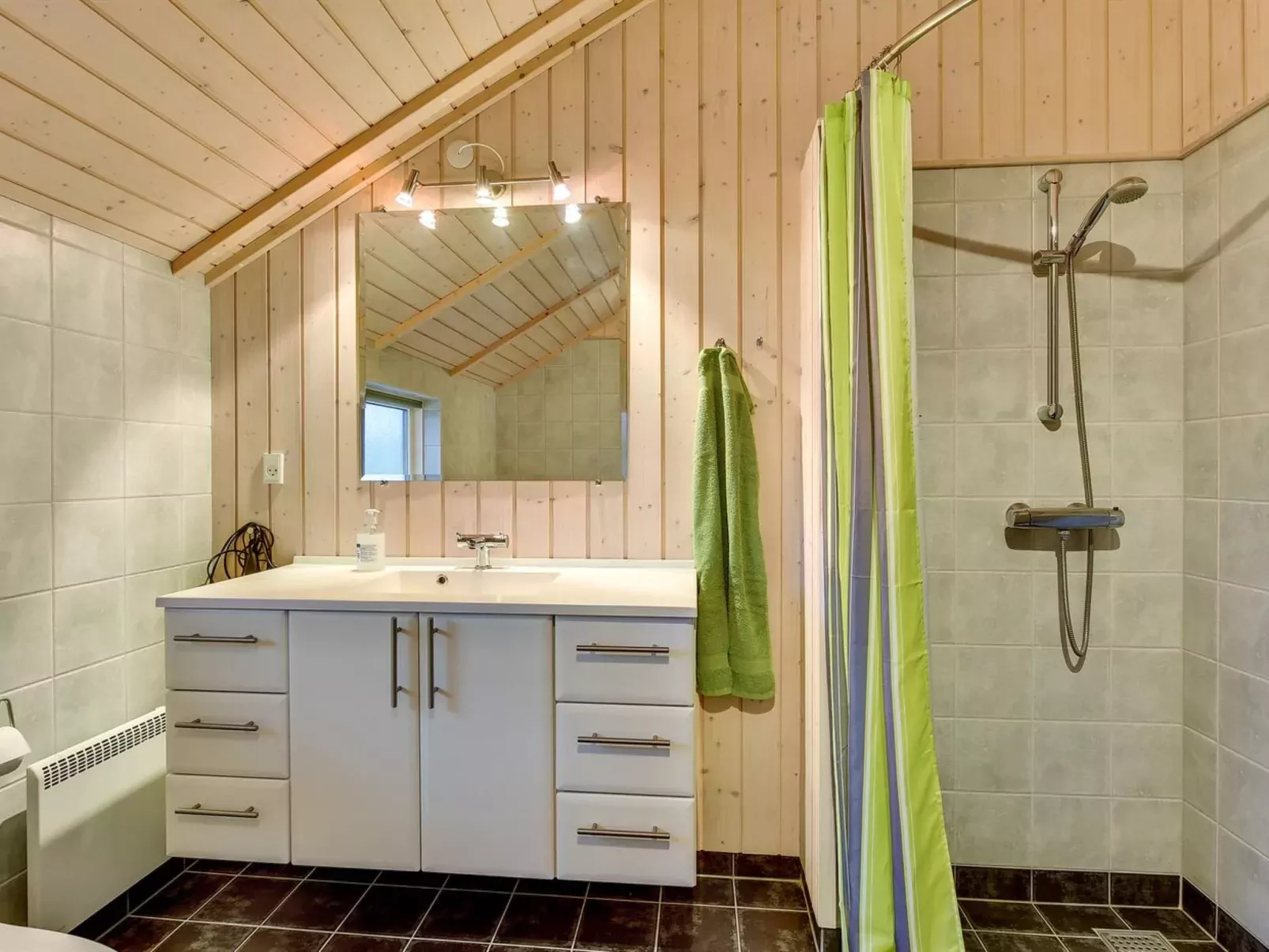 "Christan" - 1.2km from the sea-Inside
