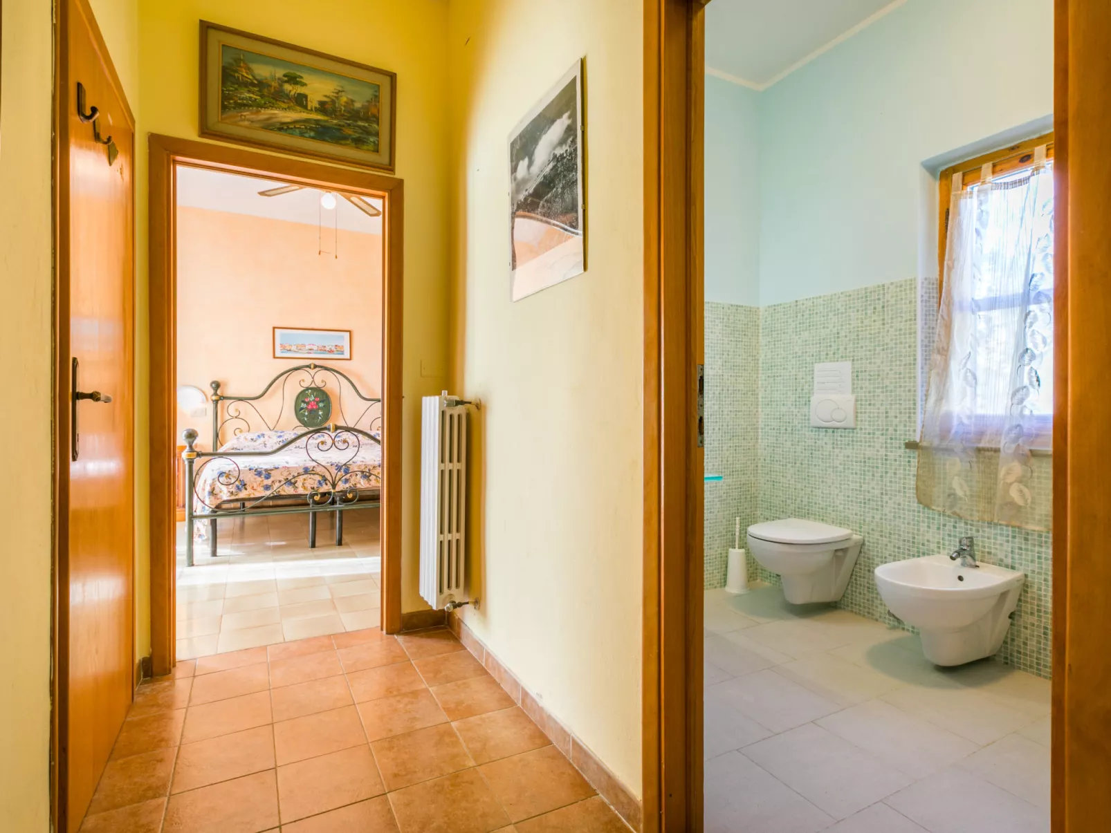 Sea View-Inside