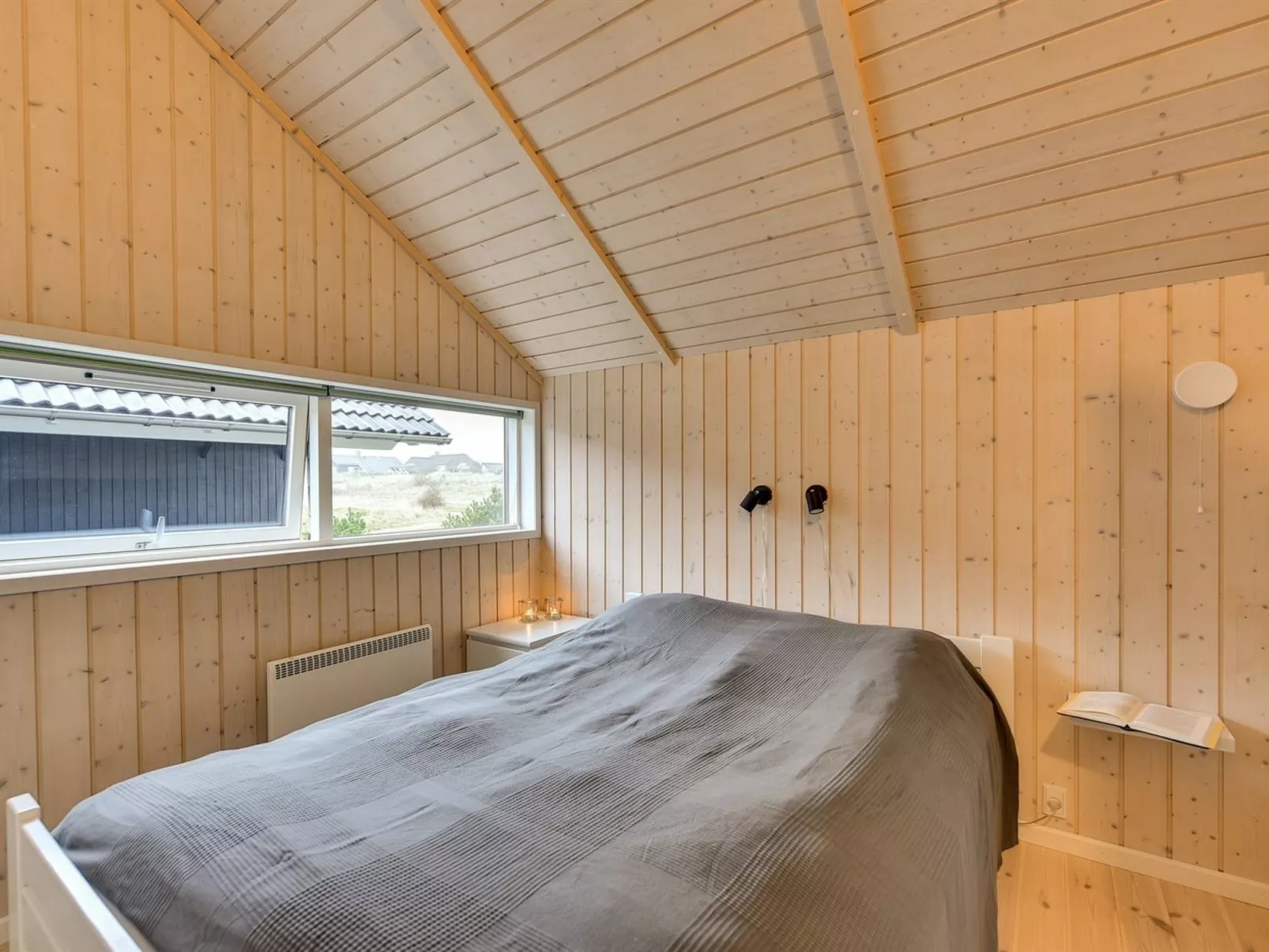 "Christan" - 1.2km from the sea-Inside