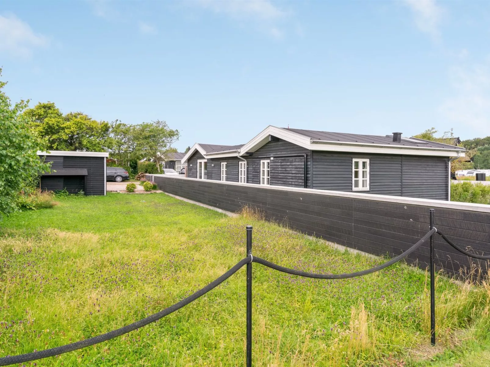 "Gunlef" - 50m from the sea-Draußen