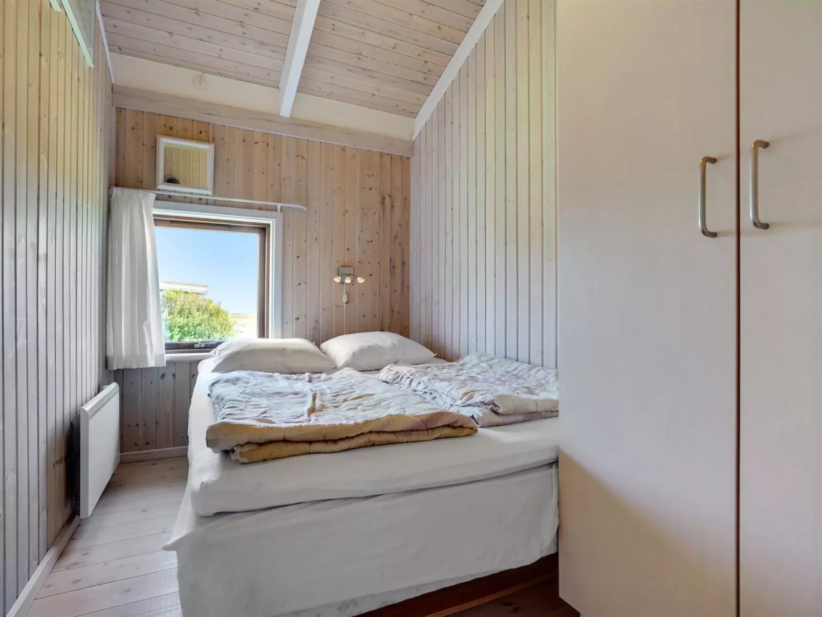 "Gyda" - 100m from the sea-Inside