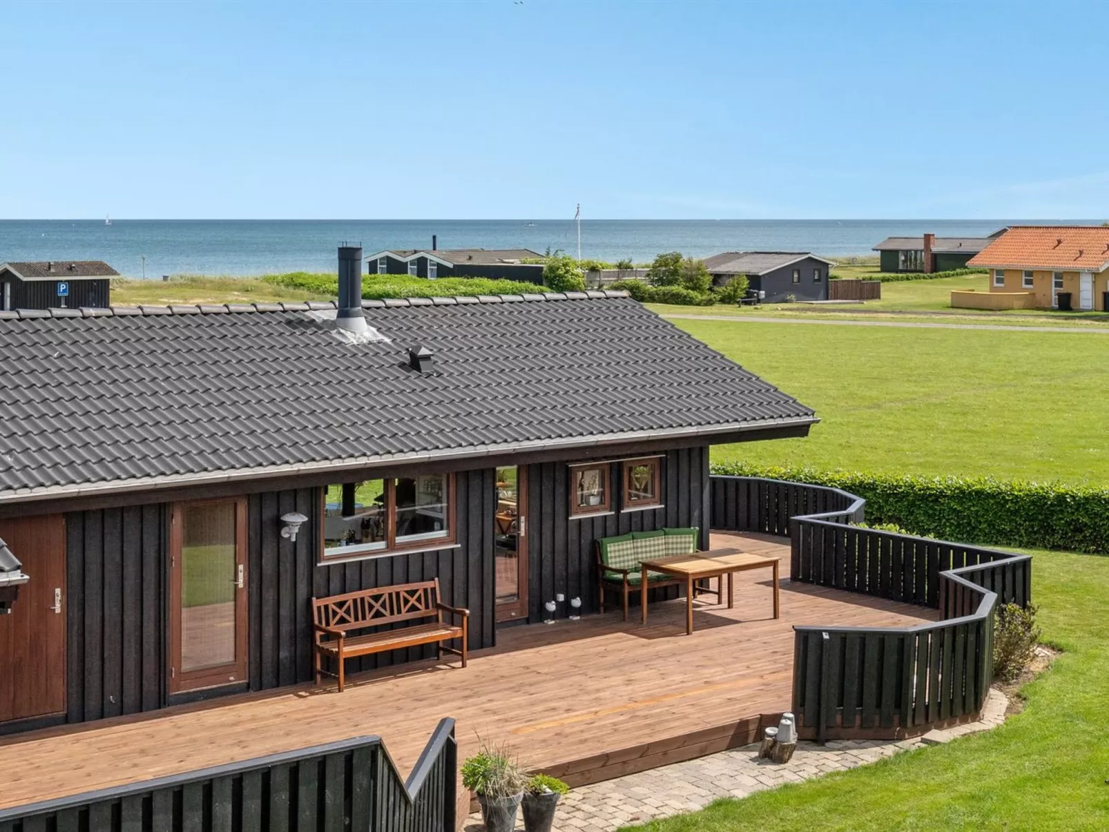 "Gyda" - 100m from the sea-Outside