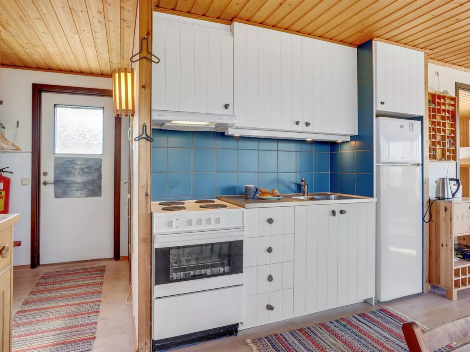 "Anniki" - 300m from the sea-Drinnen