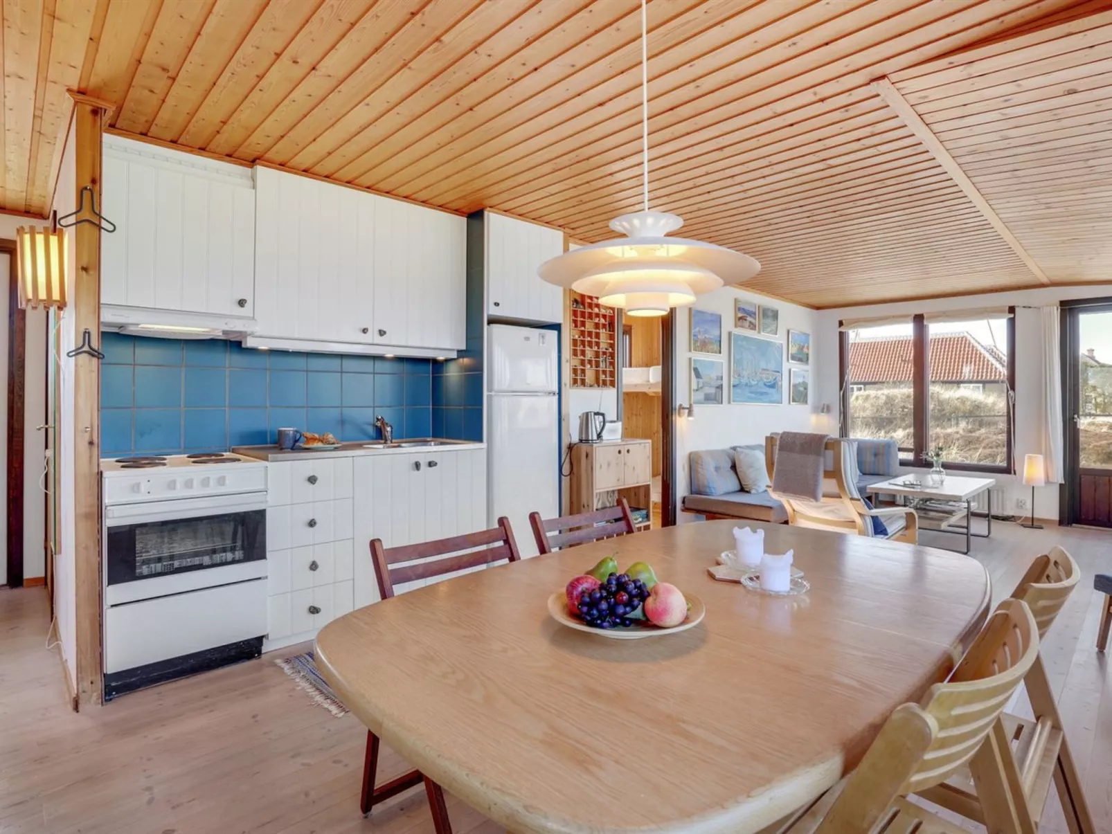 "Anniki" - 300m from the sea-Drinnen