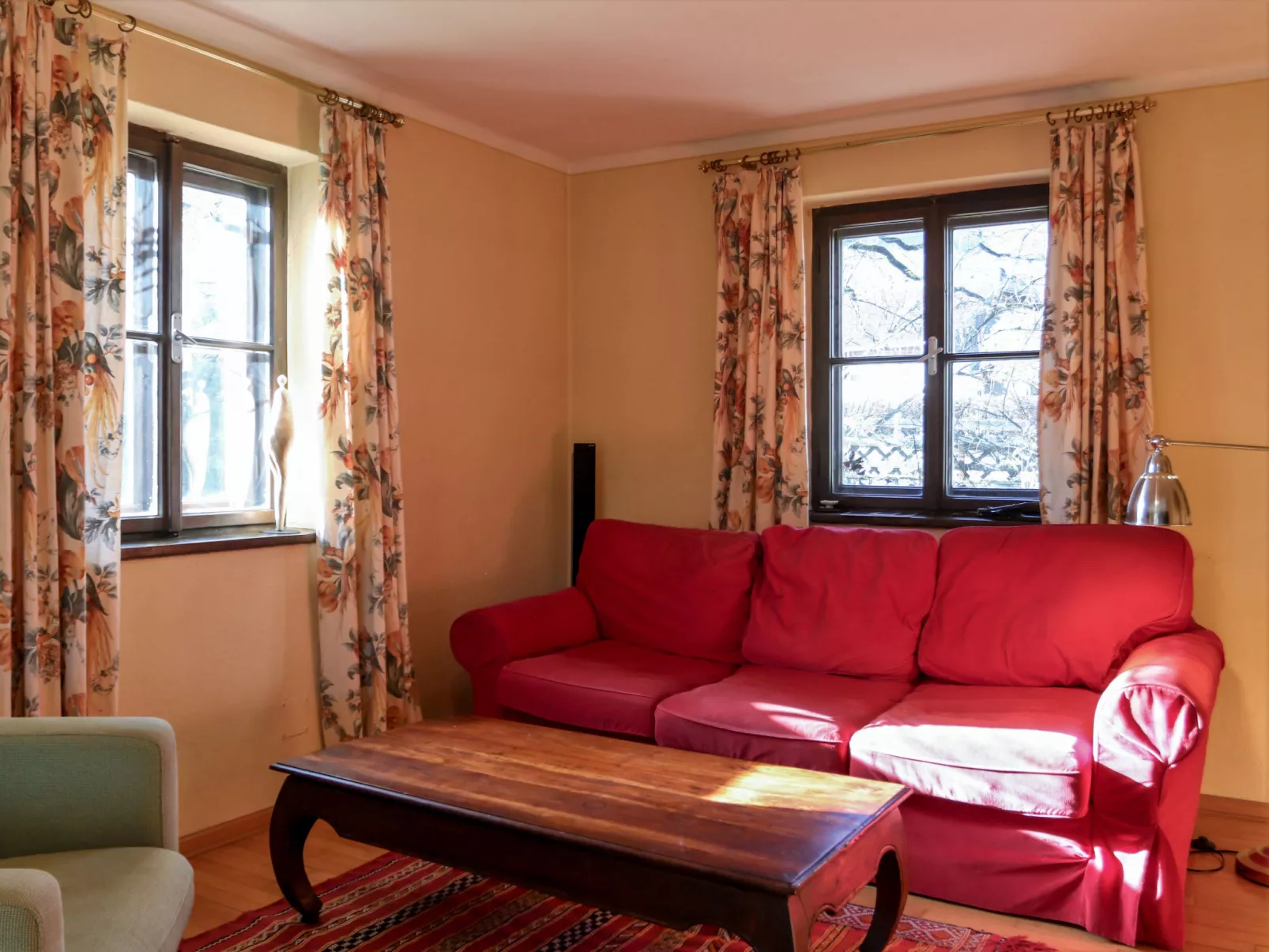 Weissenbach-Inside